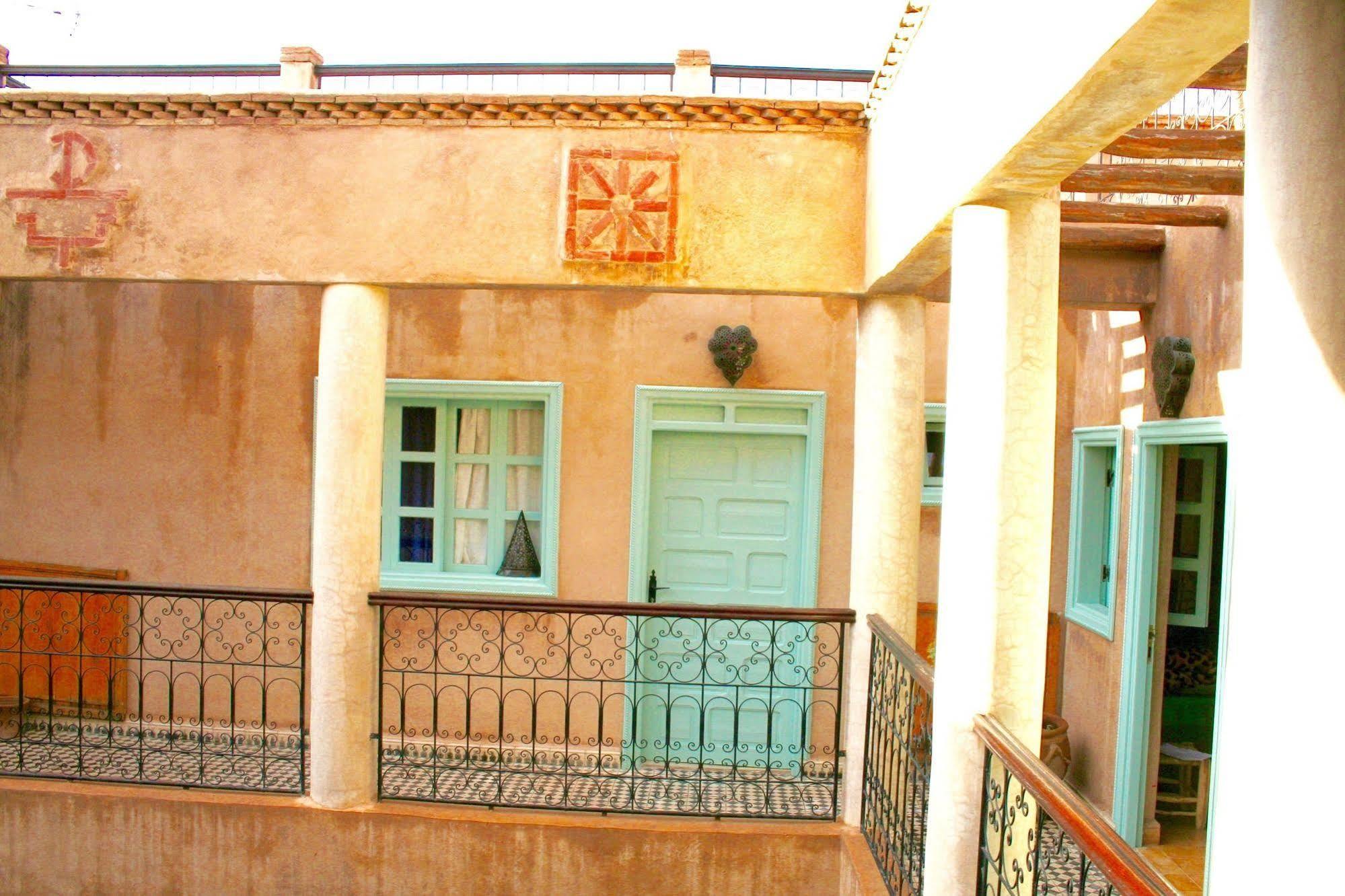Hotel Riad Taroudant Bagian luar foto